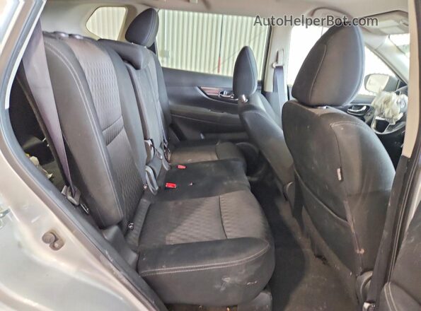 KNMAT2MV1HP609999 2017 NISSAN ROGUE Silver Սալոնի հետևի տեսք
