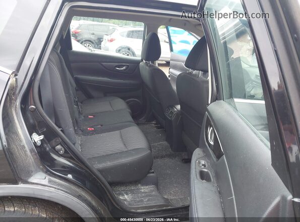 KNMAT2MV1JP589873 2018 NISSAN ROGUE Black VIN կոդի պիտակի տեսք