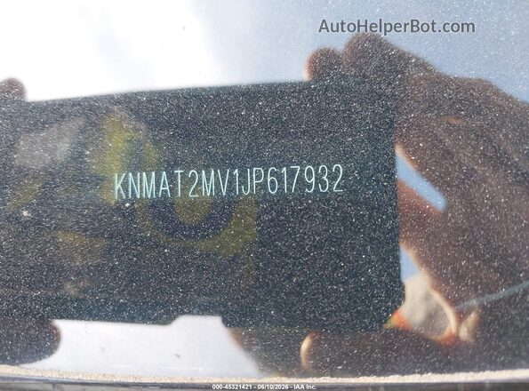 KNMAT2MV1JP617932 2018 NISSAN ROGUE Gray Vista del compartimento del motor