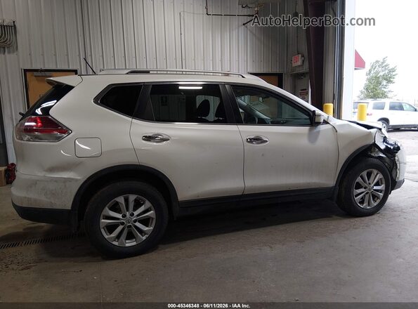 KNMAT2MV2GP626308 2016 NISSAN ROGUE White Rear interior view