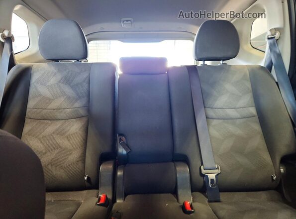 KNMAT2MV2GP658076 2016 NISSAN ROGUE Black Вид задніх сидінь