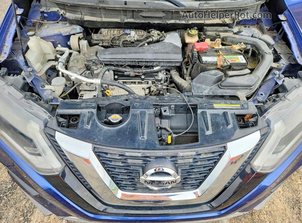 KNMAT2MV2HP570744 2017 NISSAN ROGUE Blue Rear interior view