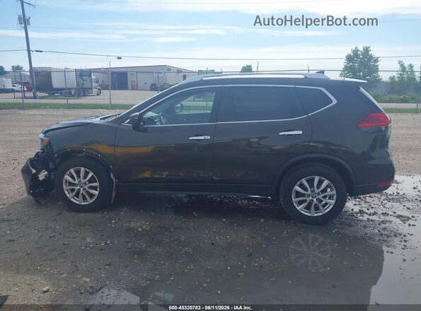 KNMAT2MV2HP575572 2017 NISSAN ROGUE Зеленый 