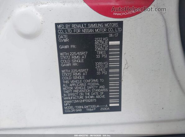 KNMAT2MV2HP592873 2017 NISSAN ROGUE White Engine compartment view