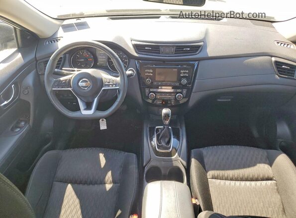 KNMAT2MV2HP604990 2017 NISSAN ROGUE White 