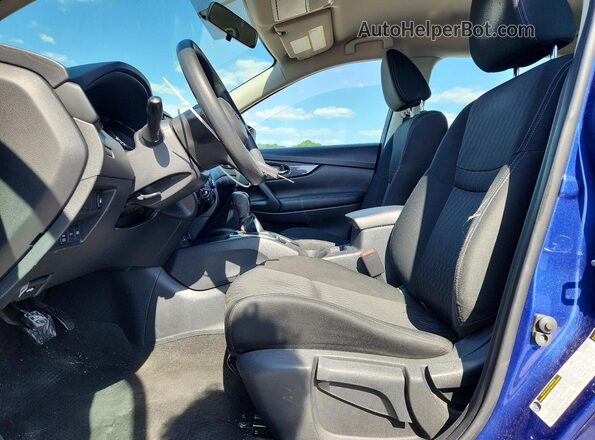 KNMAT2MV2JP518729 2018 NISSAN ROGUE Blue 