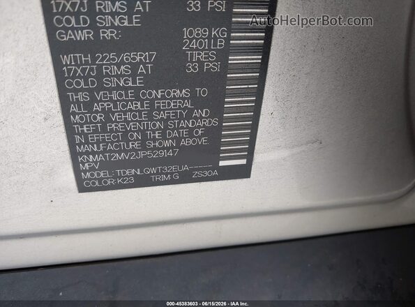 KNMAT2MV2JP529147 2018 NISSAN ROGUE Серебряный Вид подкапотного пространства