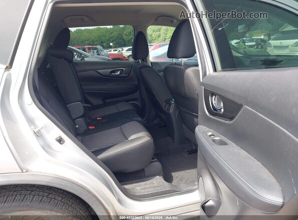 KNMAT2MV2JP529147 2018 NISSAN ROGUE Серебряный Вид наклейки с VIN-кодом