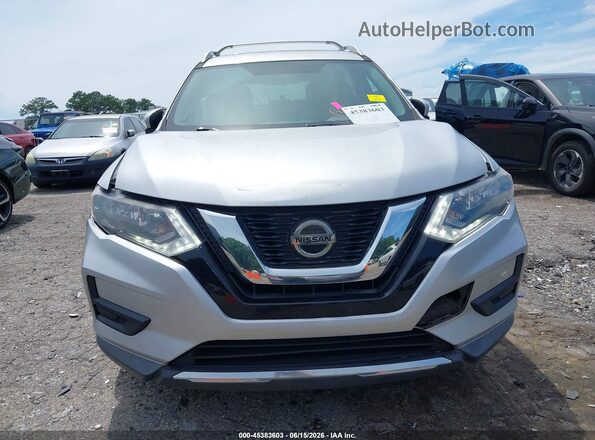 KNMAT2MV2JP529147 2018 NISSAN ROGUE Серебряный Вид щитка приборов