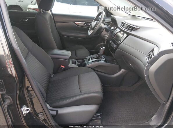 KNMAT2MV2JP545011 2018 NISSAN ROGUE Black Вид салону спереду