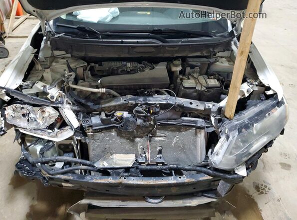 KNMAT2MV2KP525827 2019 NISSAN ROGUE White 