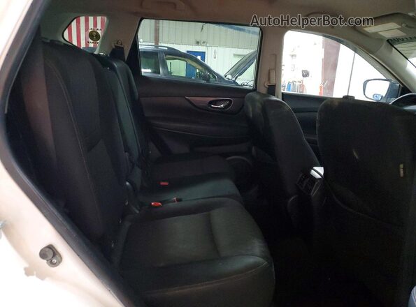 KNMAT2MV2KP525827 2019 NISSAN ROGUE White 