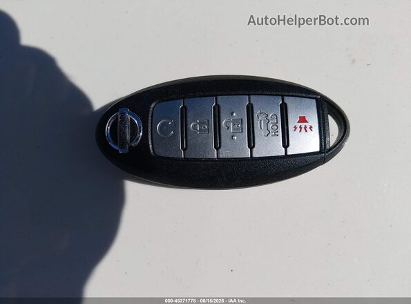 KNMAT2MV3HP563141 2017 NISSAN ROGUE Silver წინა პანელის ხედი