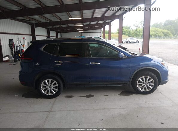 KNMAT2MV3JP558558 2018 NISSAN ROGUE Blue Rear interior view