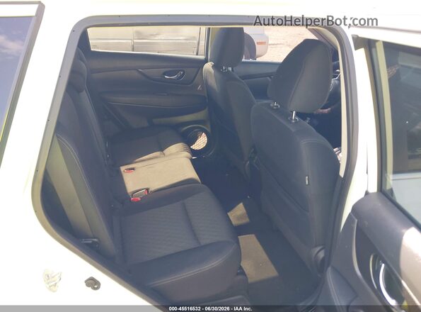 KNMAT2MV3JP570077 2018 NISSAN ROGUE Белый Вид наклейки с VIN-кодом