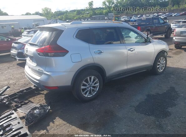 KNMAT2MV3JP570354 2018 NISSAN ROGUE Silver Rear right