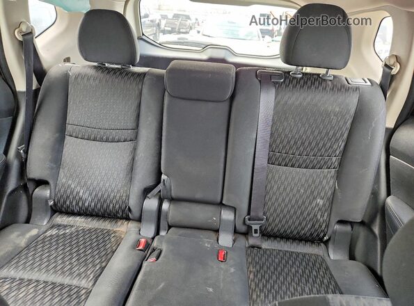 KNMAT2MV3JP575716 2018 NISSAN ROGUE Charcoal უკანა სავარძლების ხედი