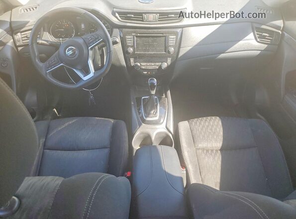 KNMAT2MV3JP616510 2018 NISSAN ROGUE White Dashboard view