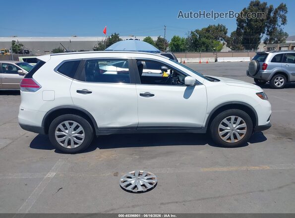 KNMAT2MV4GP688339 2016 NISSAN ROGUE White 360 interior view