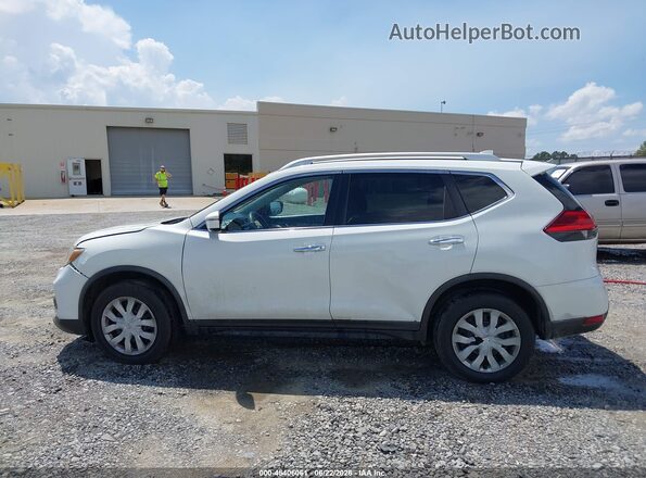 KNMAT2MV4HP572432 2017 NISSAN ROGUE White Widok wnętrza 360 stopni