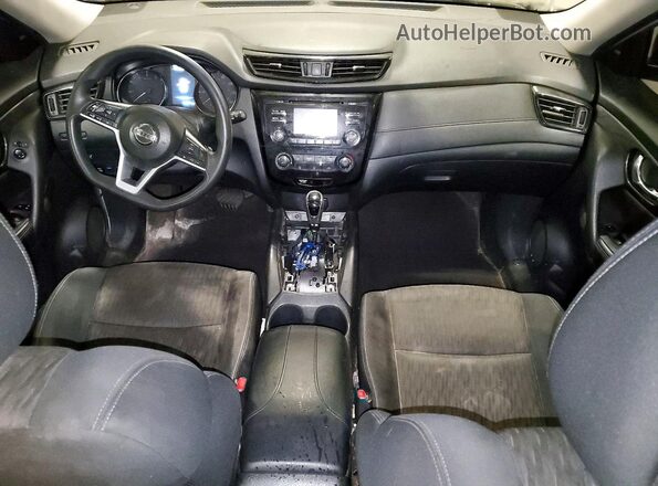 KNMAT2MV4HP582491 2017 NISSAN ROGUE Серебряный 