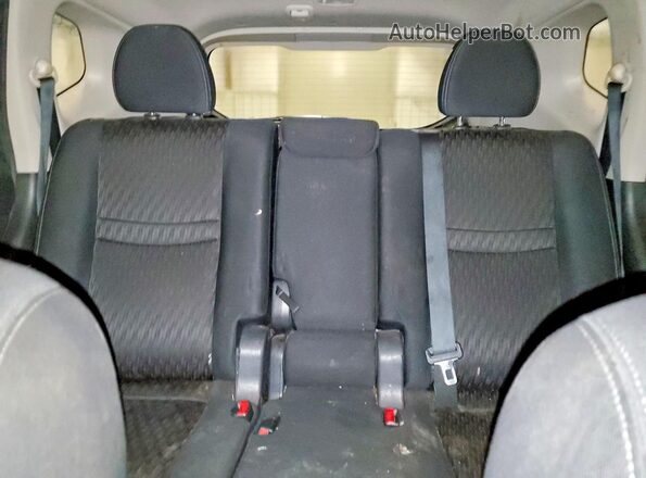 KNMAT2MV4HP582491 2017 NISSAN ROGUE Серебряный 