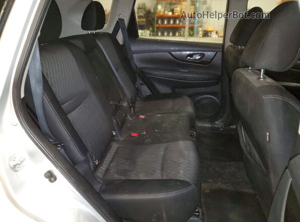 KNMAT2MV4HP582491 2017 NISSAN ROGUE Серебряный 