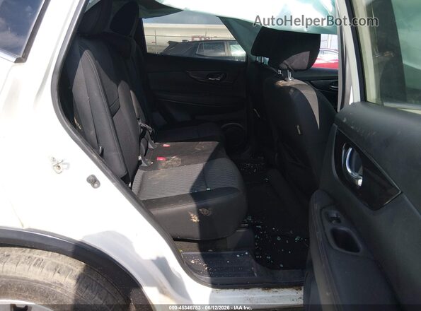 KNMAT2MV4JP538769 2018 NISSAN ROGUE White Vista de la etiqueta del VIN