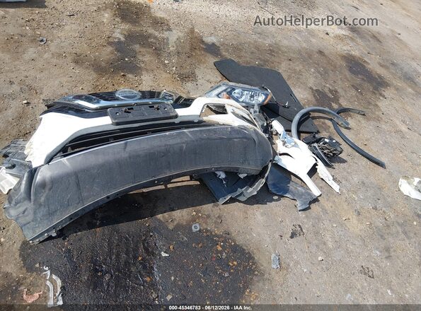KNMAT2MV4JP538769 2018 NISSAN ROGUE White Vista del salpicadero