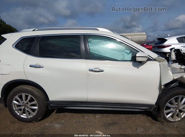 KNMAT2MV4JP538769 2018 NISSAN ROGUE White Vista interior trasera