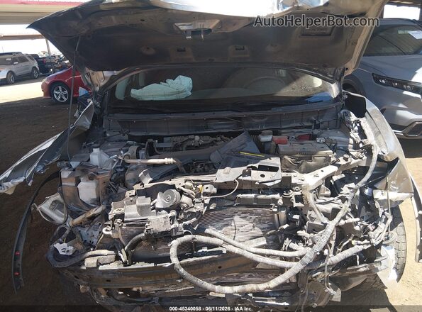 KNMAT2MV4JP588443 2018 NISSAN ROGUE Gray Вид ззаду