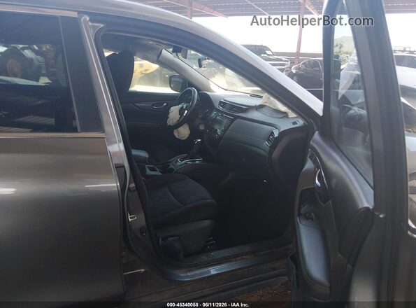 KNMAT2MV4JP588443 2018 NISSAN ROGUE Gray Вид салону спереду