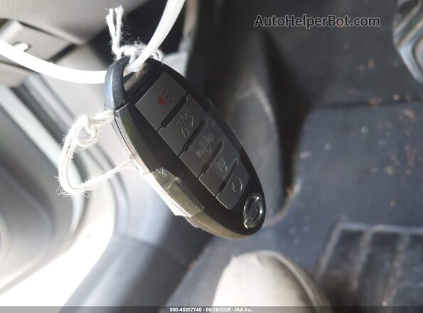 KNMAT2MV4JP614068 2018 NISSAN ROGUE White Առջևի վահանակի տեսք