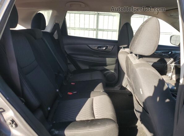 KNMAT2MV4KP552835 2019 NISSAN ROGUE Gray Rear interior view