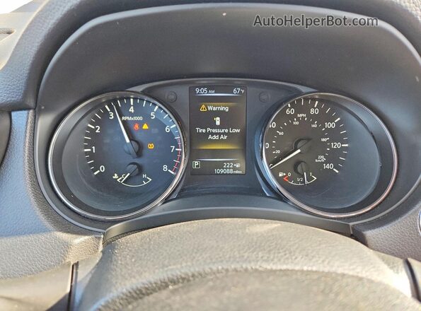 KNMAT2MV5HP611755 2017 NISSAN ROGUE Gray 