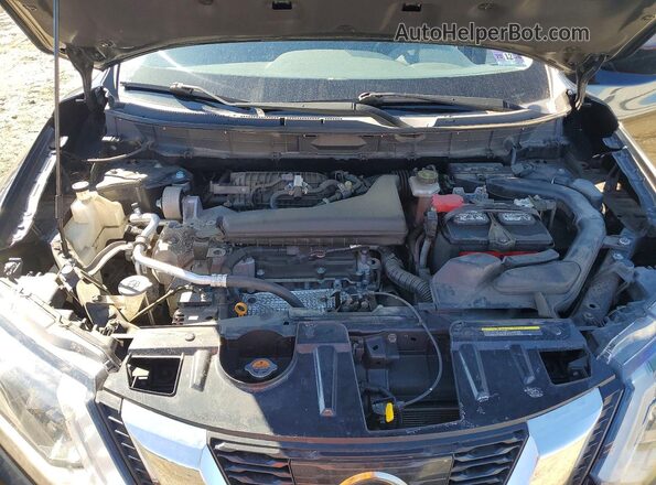 KNMAT2MV5HP615630 2017 NISSAN ROGUE Черный 