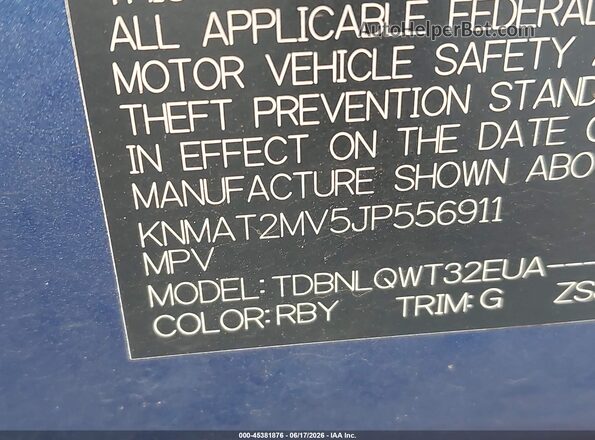 KNMAT2MV5JP556911 2018 NISSAN ROGUE Navy Widok komory silnika