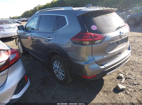 KNMAT2MV5JP609624 2018 NISSAN ROGUE Серый Задняя левая четверть