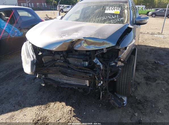 KNMAT2MV5JP609624 2018 NISSAN ROGUE Серый Вид спереди