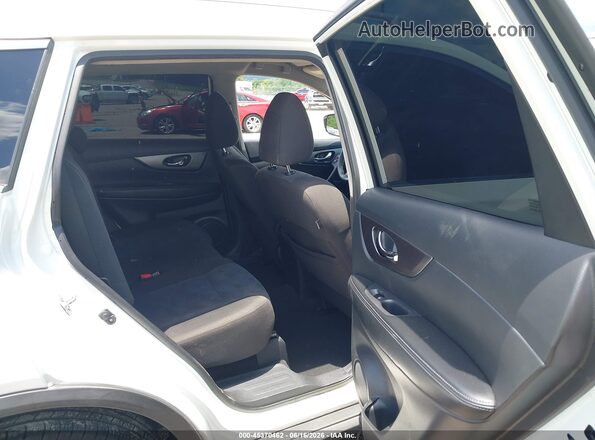 KNMAT2MV6GP629339 2016 NISSAN ROGUE White VIN կոդի պիտակի տեսք