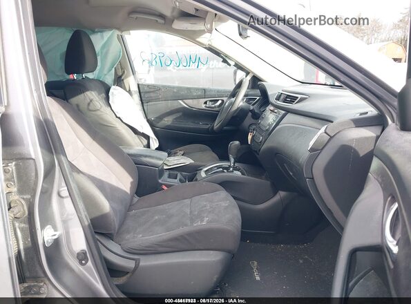 KNMAT2MV6GP647033 2016 NISSAN ROGUE Gray Front interior view