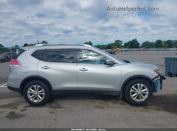 KNMAT2MV6GP662664 2016 NISSAN ROGUE Silver უკანა სალონის ხედი