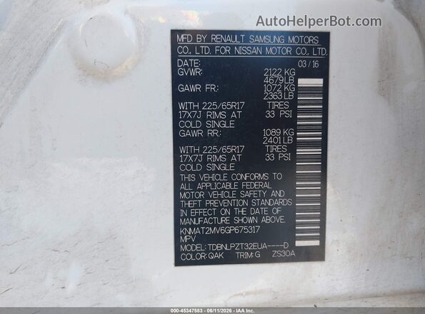KNMAT2MV6GP675317 2016 NISSAN ROGUE White Widok komory silnika