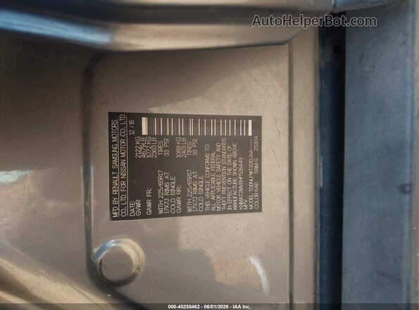 KNMAT2MV6HP536449 2017 NISSAN ROGUE Green Engine compartment view