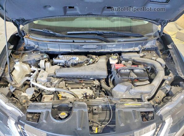 KNMAT2MV6HP588857 2017 NISSAN ROGUE Черный Вид подкапотного пространства