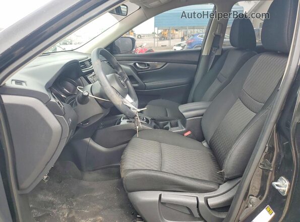 KNMAT2MV6JP506633 2018 NISSAN ROGUE Black Front interior view