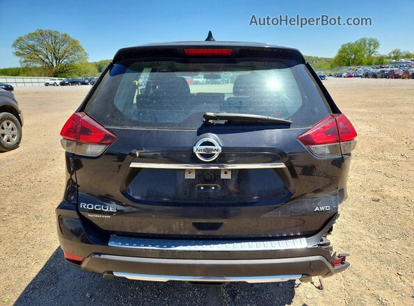 KNMAT2MV6JP517096 2018 NISSAN ROGUE Black 