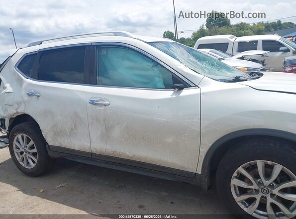 KNMAT2MV6JP556156 2018 NISSAN ROGUE Белый Панорамный вид салона 360°