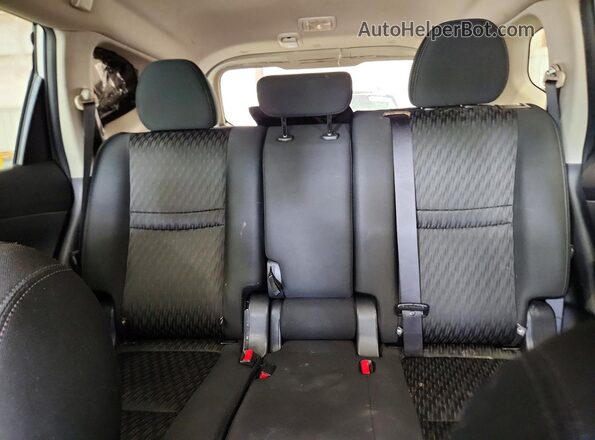 KNMAT2MV6KP519013 2019 NISSAN ROGUE Silver 