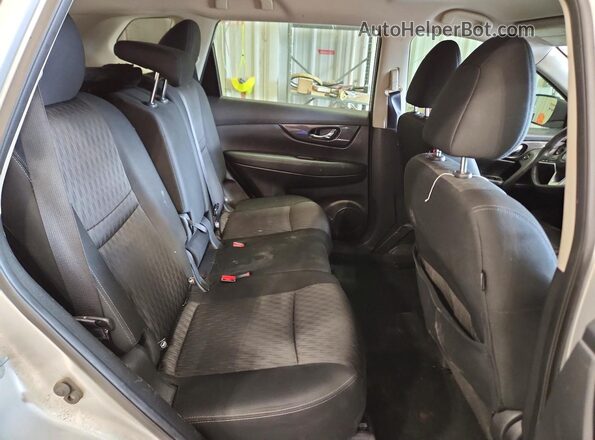KNMAT2MV6KP519013 2019 NISSAN ROGUE Silver 